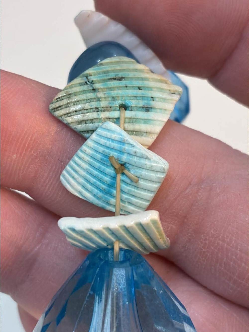Blue Shell bracelet - Picture 2 of 6